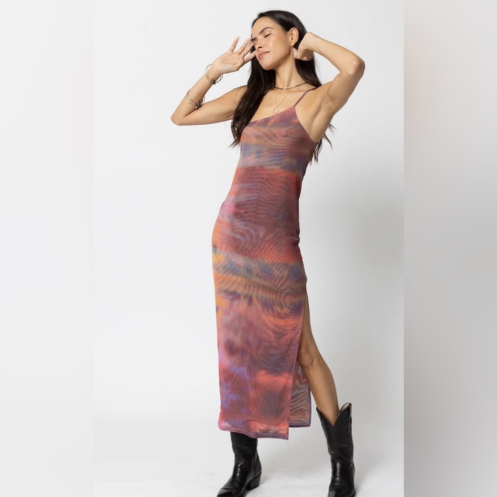 Stylish Midi Dress in Black and Cream - Picture 4 of 5